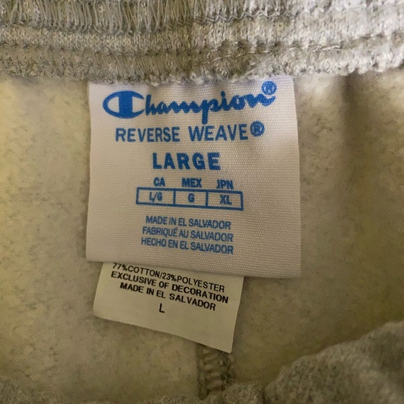 New grey champion sweatpants - Picture 3 of 5